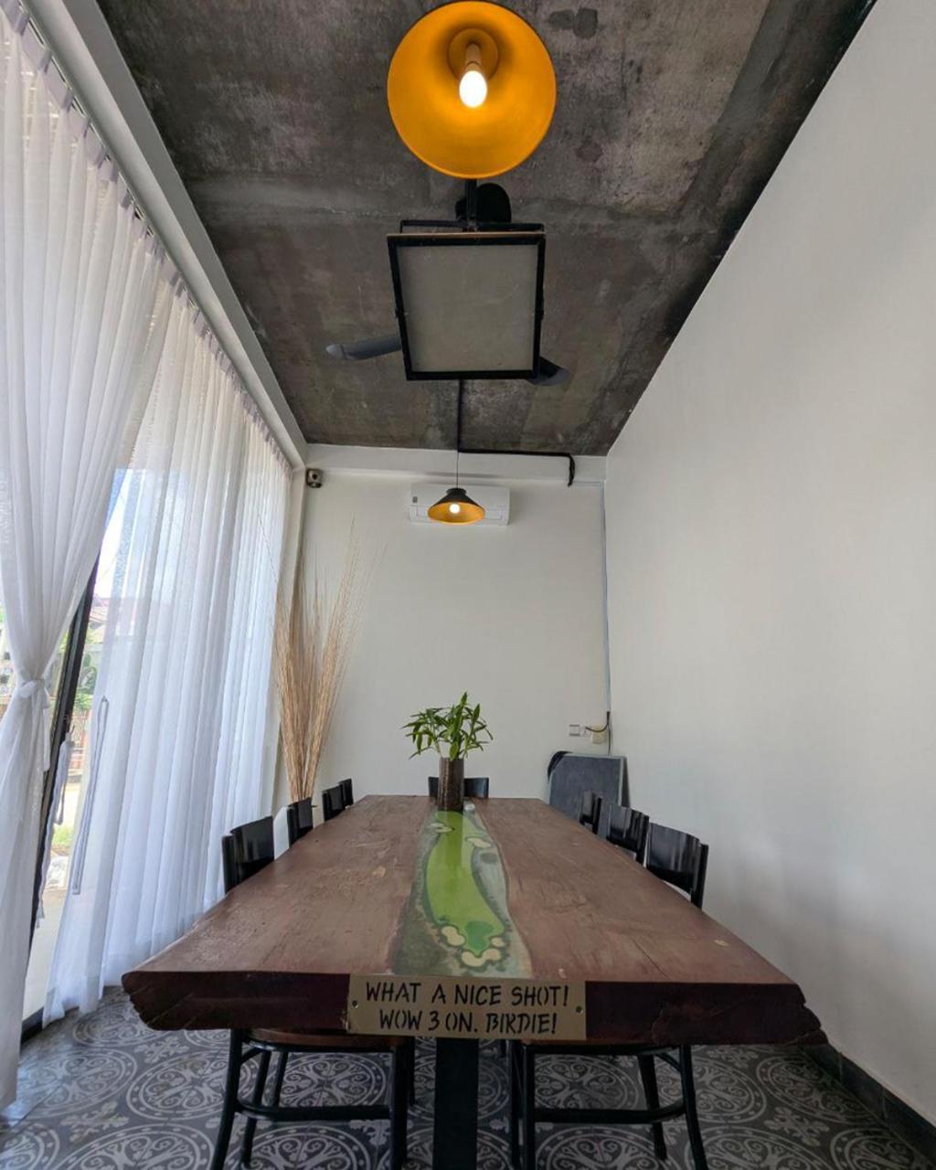 Bed & Breakfast Family-style 3-bedroom Unique By Tunnel *