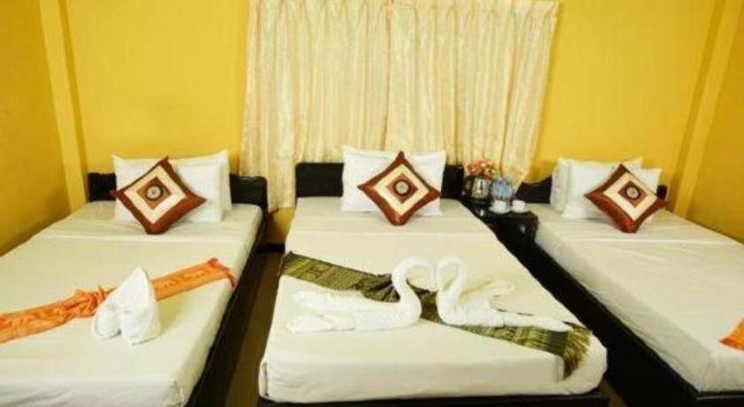 Happy Zone Hostel *