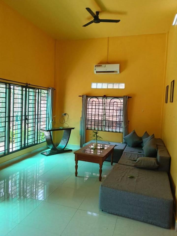 A Two-bedroom With Natural Light And Environment * Siem Reap