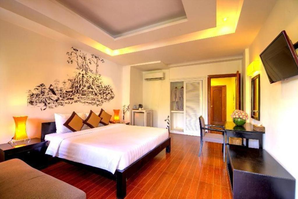 La Blanc D' Angkor 4*