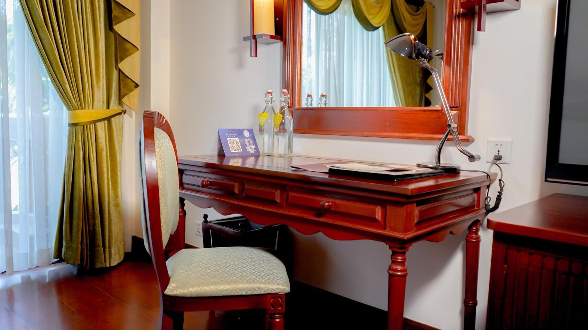 Hotel Borei Angkor & Siem Reap