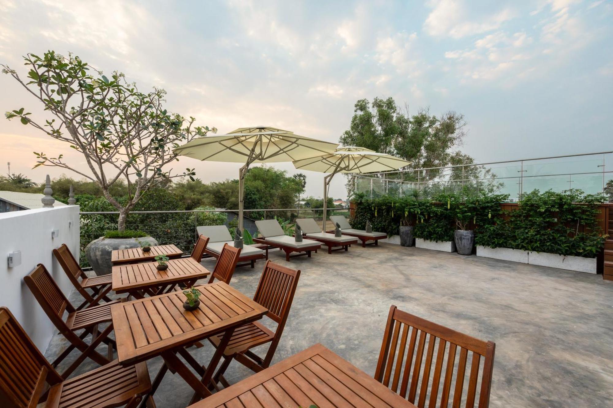 Moringa Tree Maison Hotel 5*
