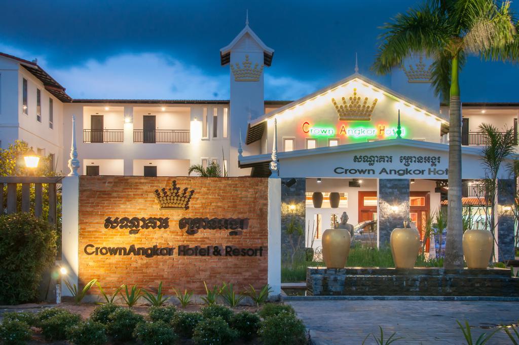 Crown Angkor & Hotel 4*