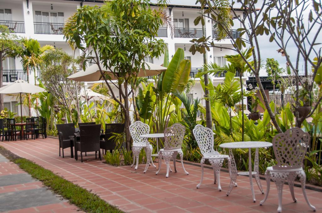 Crown Angkor &