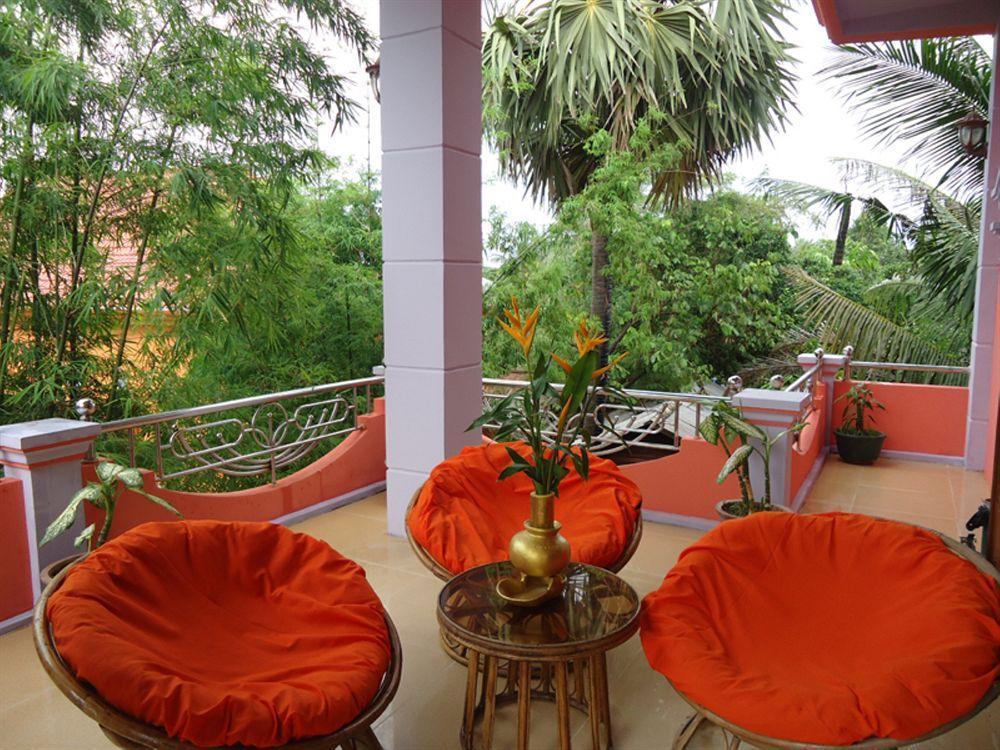 Hotel Jasmine Garden