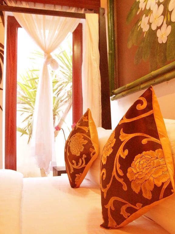 Singma Boutique 3*