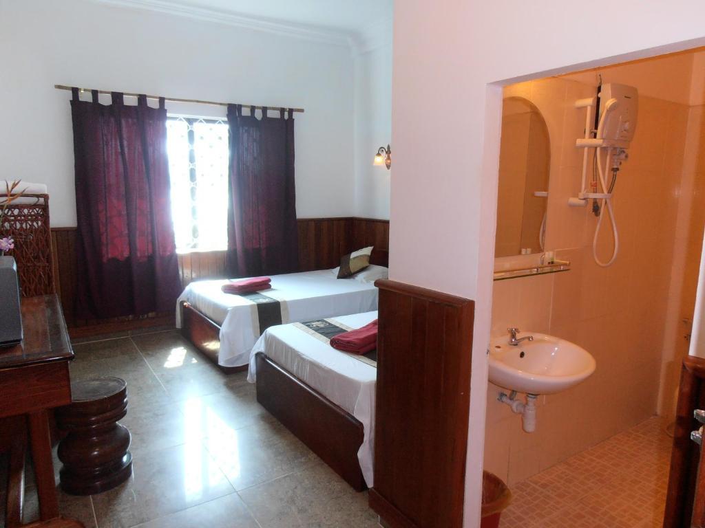 Firefly - The Berlin Angkor Guest house 2*