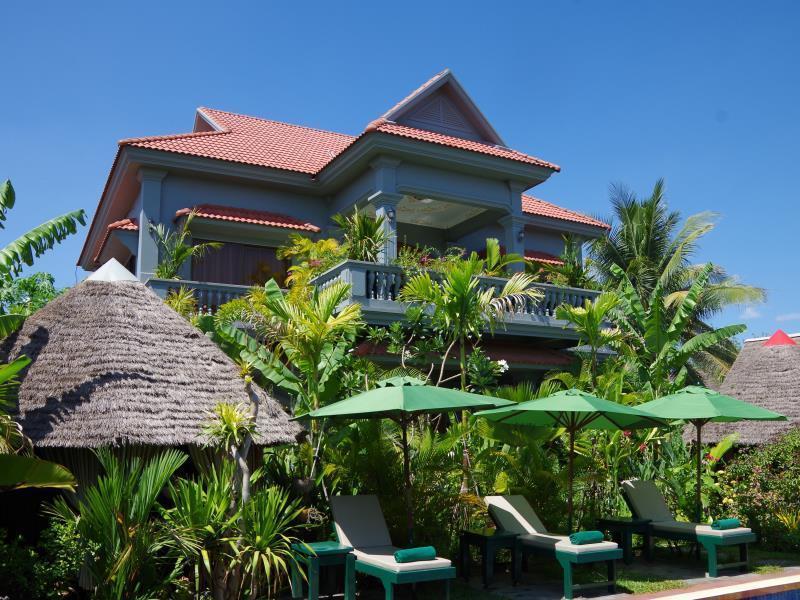 3 Monkeys Villa Residence Villa