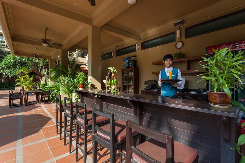 Angkor & Hotel