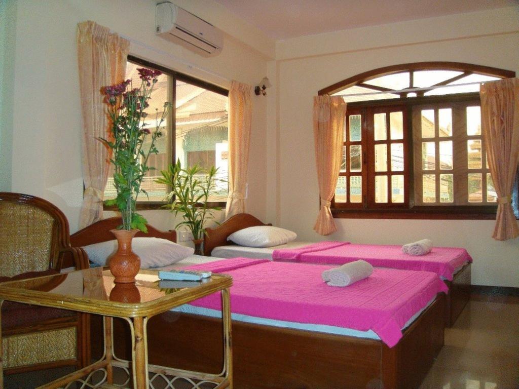 Guest house Prohm Roth 2*