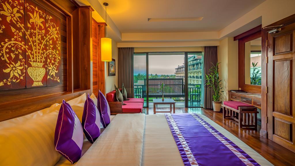 Angkor Miracle Reflection Club Siem Reap