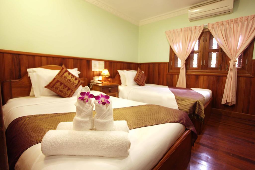 Wooden Angkor Hotel 3*