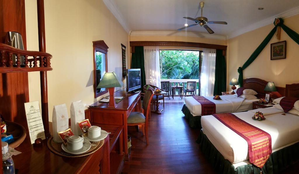 Hotel Apsara Angkor & Conference 4*