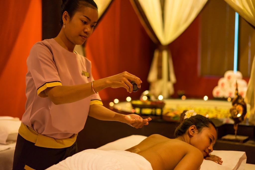 Angkor Miracle Reflection Club Siem Reap