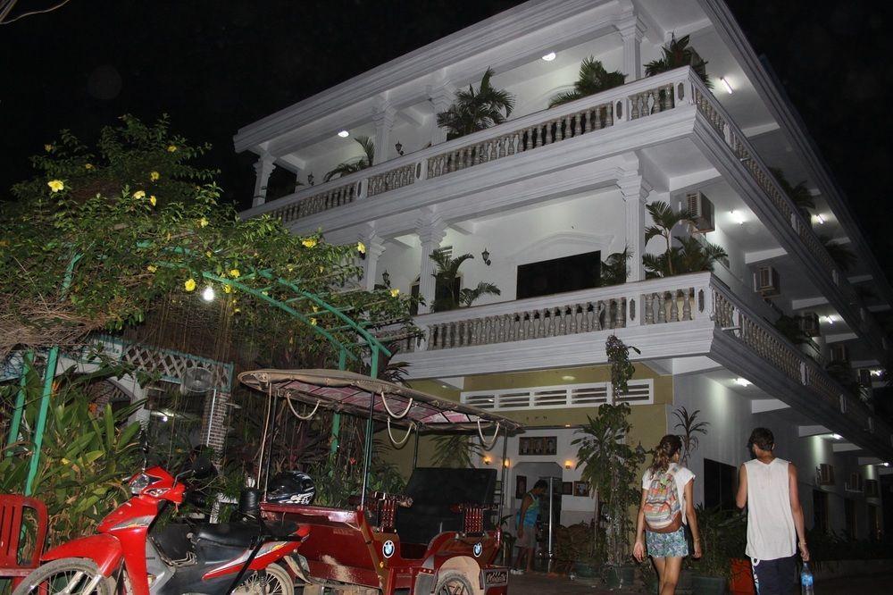 Hotel Relax And Angkor