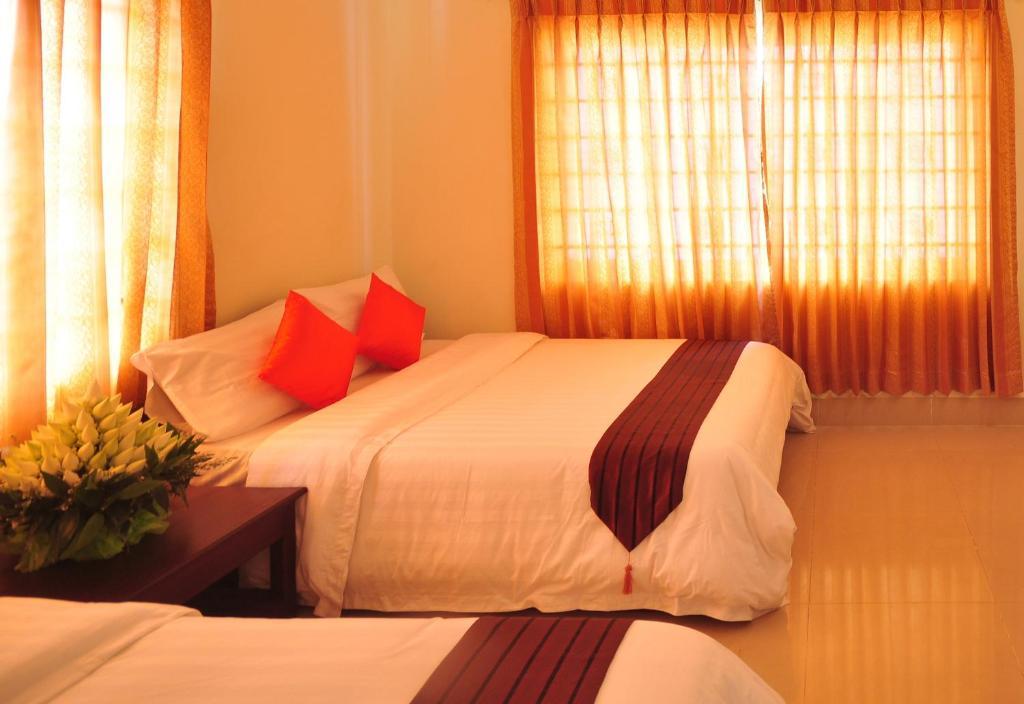 Avallon Boutique And Hotel 3*