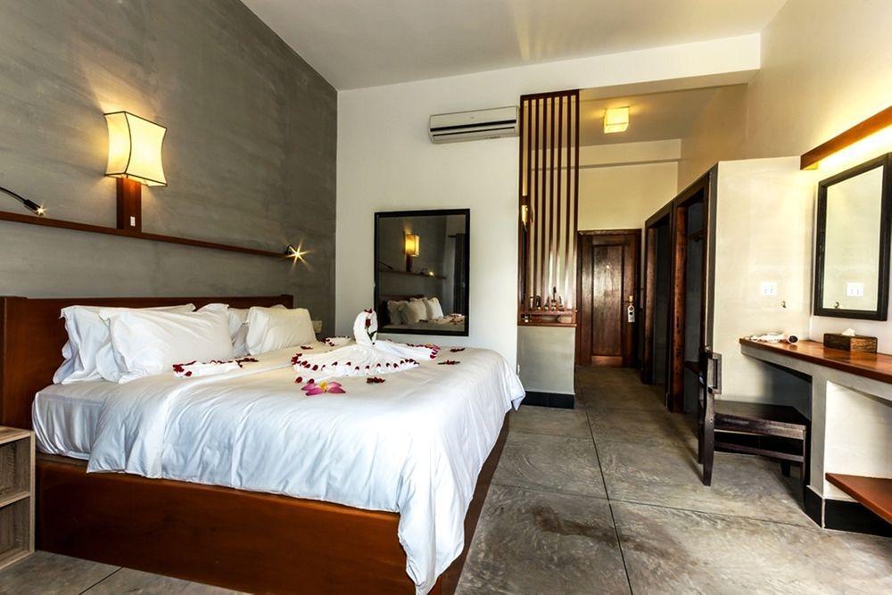 Lok Taneuy 4*