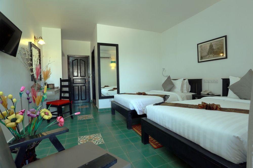 Kiri Hotel