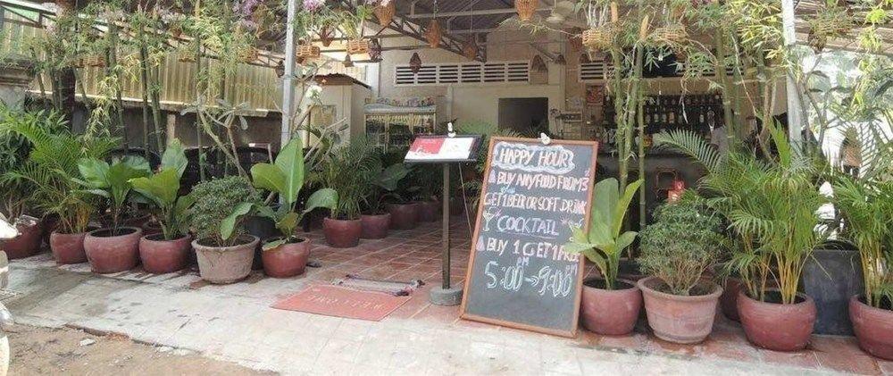 Same Same Backpacker Hostel