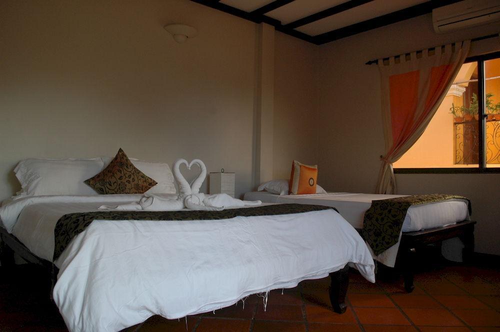 Robam Hotel