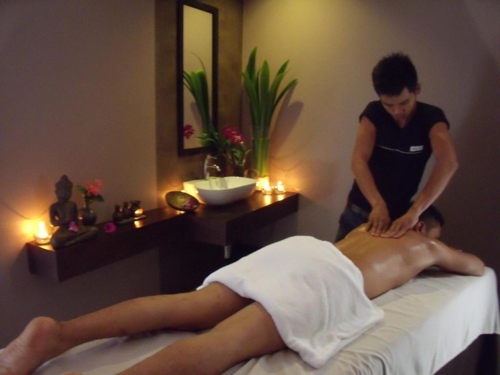 Men's & Hotel 3*