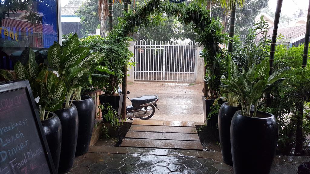 Hotel Mekong 3*