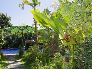 3 Monkeys Villa Residence Siem Reap