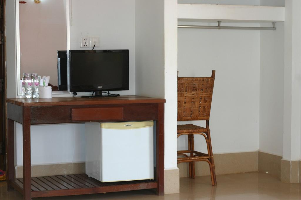 Angkor Ruby 2*