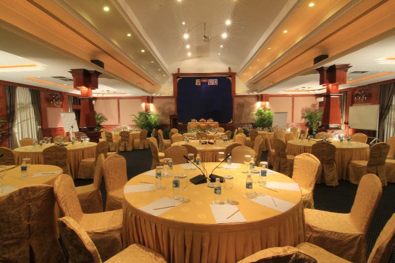 Preah Khan Khách sạn 4*
