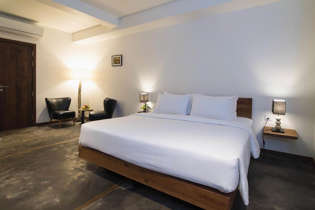Bed & Breakfast Enkosa 4-bedroom Wooden Luxury House *