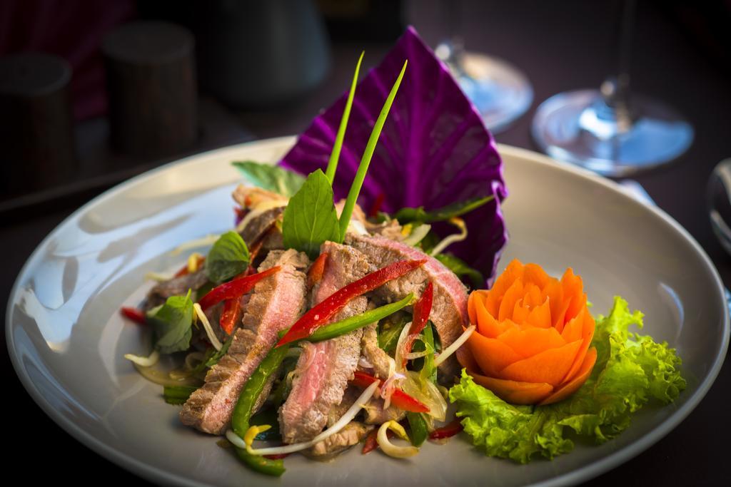 Hotel Chronicle & Siem Reap