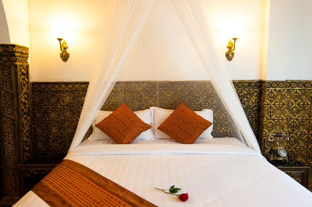 Bopha Boutique 4*
