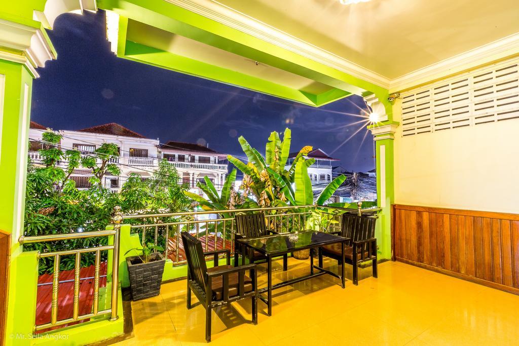 Sky Hostel