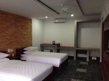 Hotel Charming Angkor & 4*