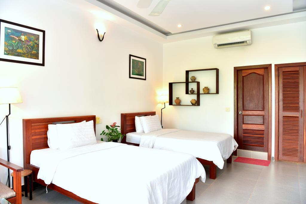 Nanda * Siem Reap