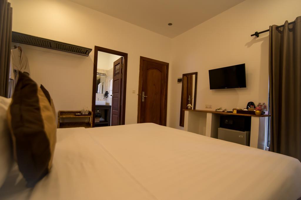 River Bay Hotel
