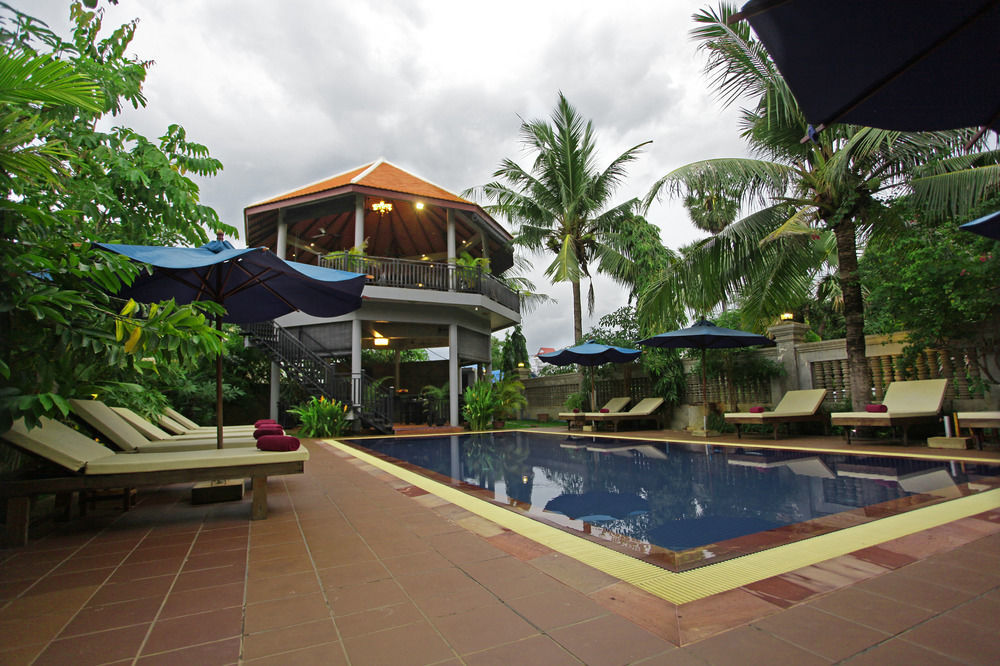 Reveal Angkor 4* Siem Reap