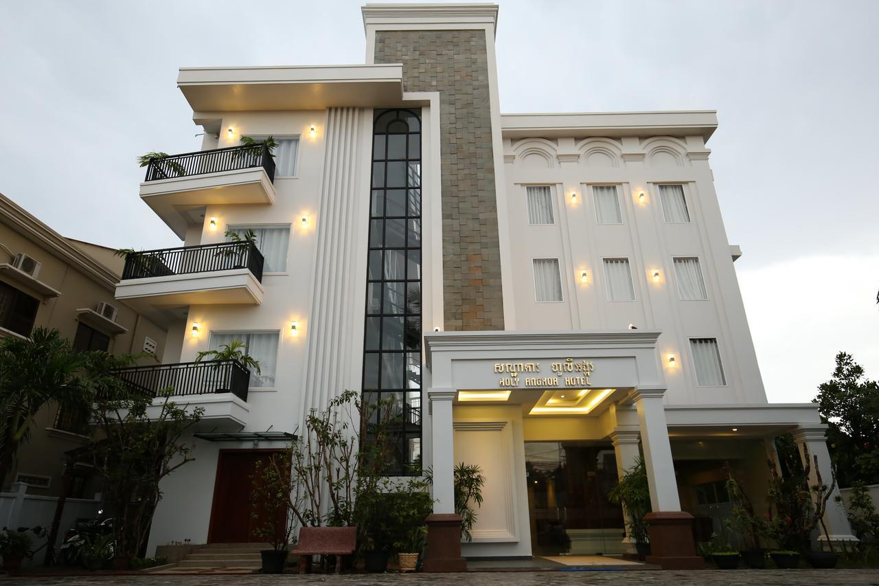 Holy Angkor Deluxe Hotel 4*