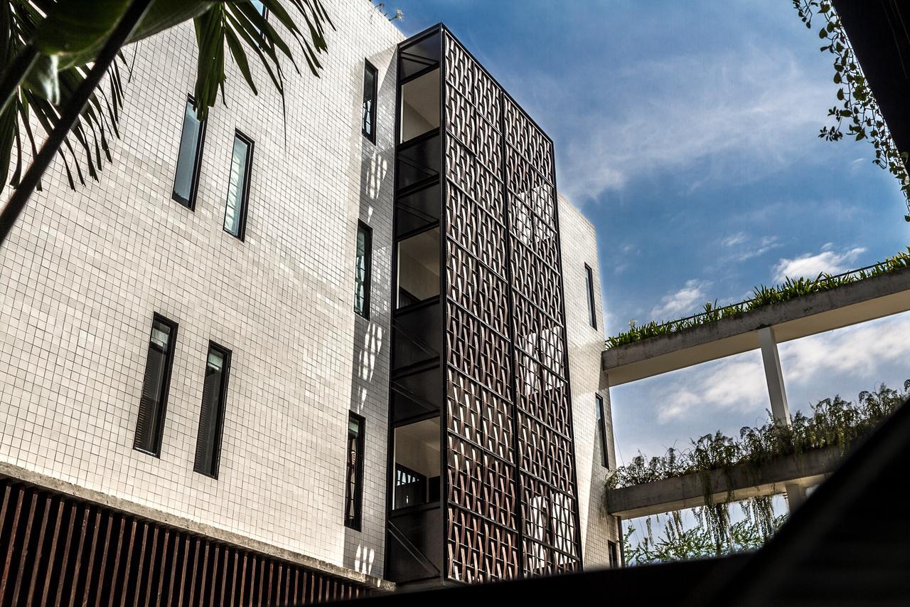 Hotel The Aviary