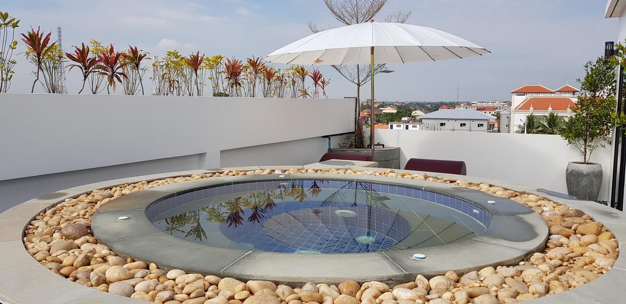 Katy Resident And 3* Siem Reap
