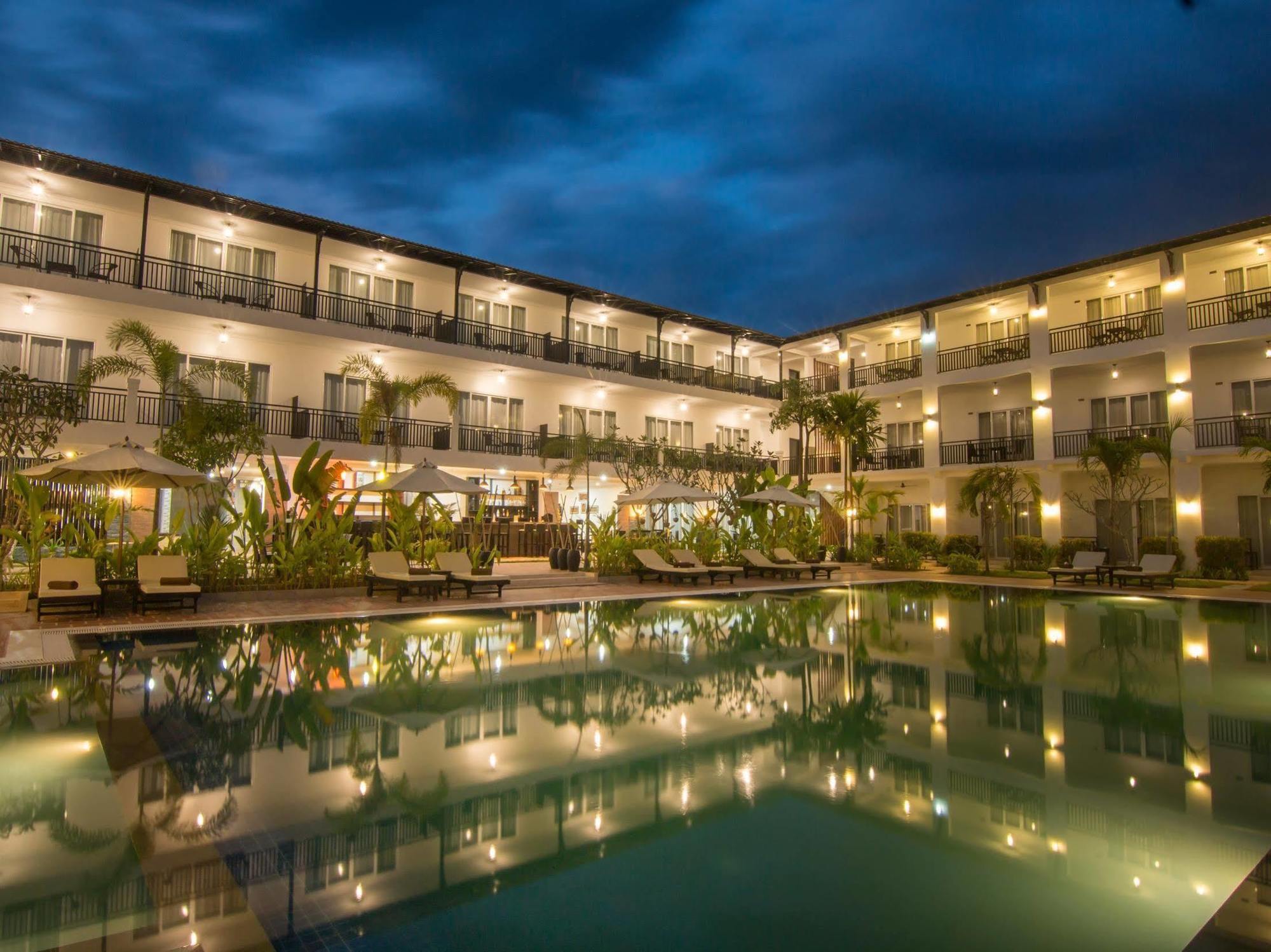 Crown Angkor &