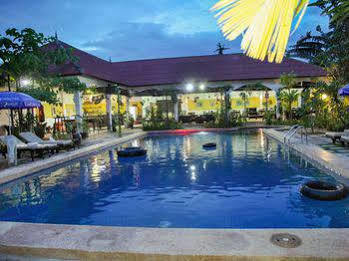 Lotus Hotel