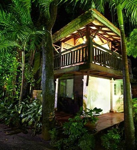 Khách sạn The Rivergarden 3*
