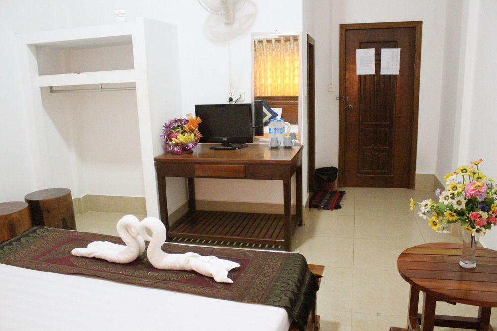 Tom & Jerry 2* Siem Reap