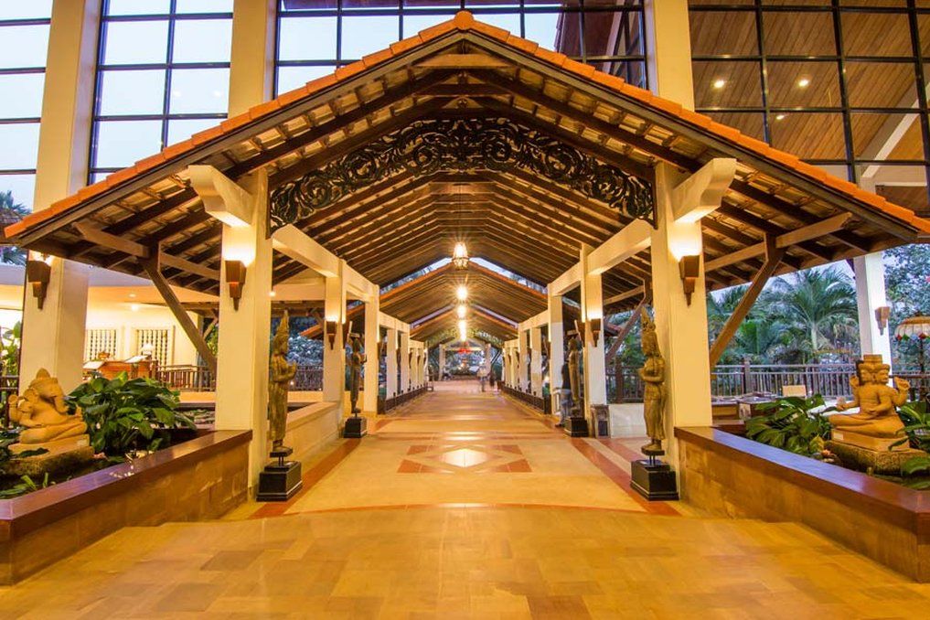 Palace & 5* Siem Reap