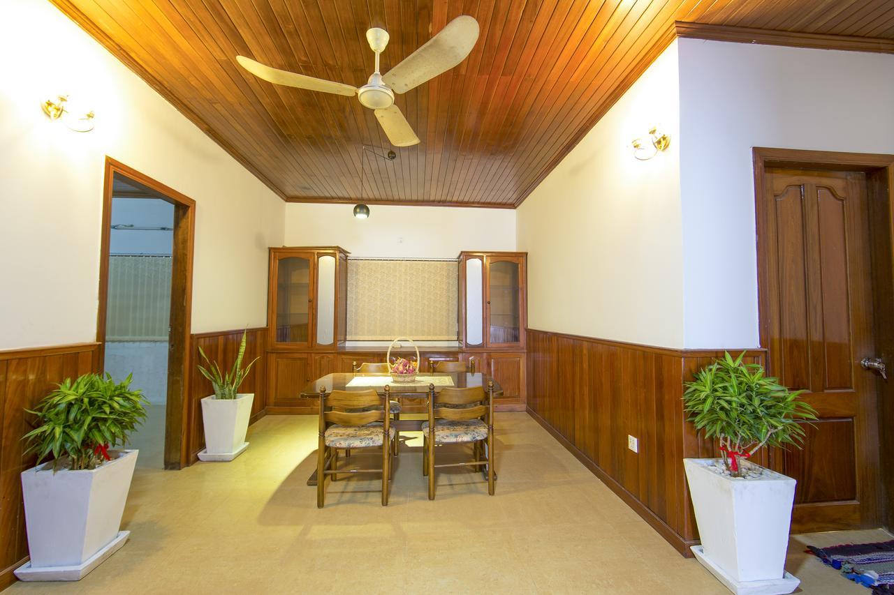 Hostel Alis' House *