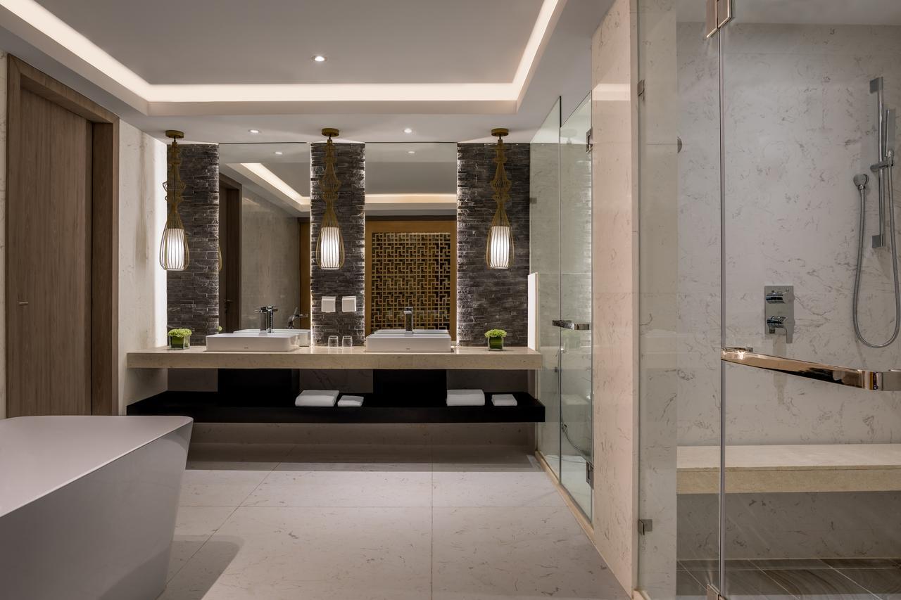 Courtyard By Marriott