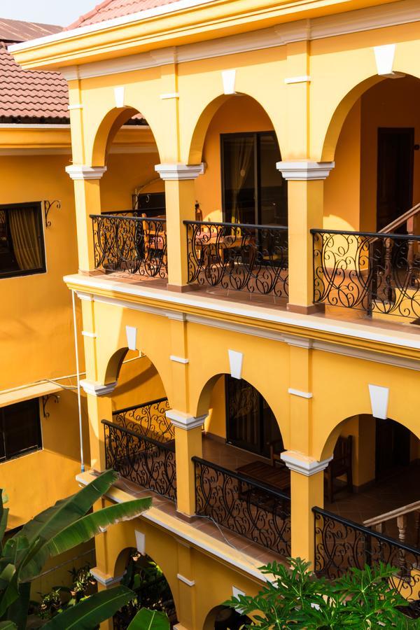 Hotel Robam 3*