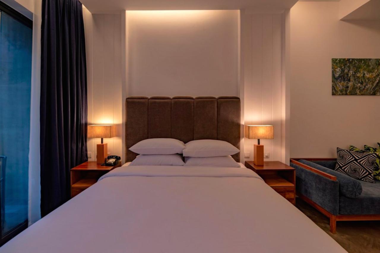 Hotel Solitaire Kamreuk Resort