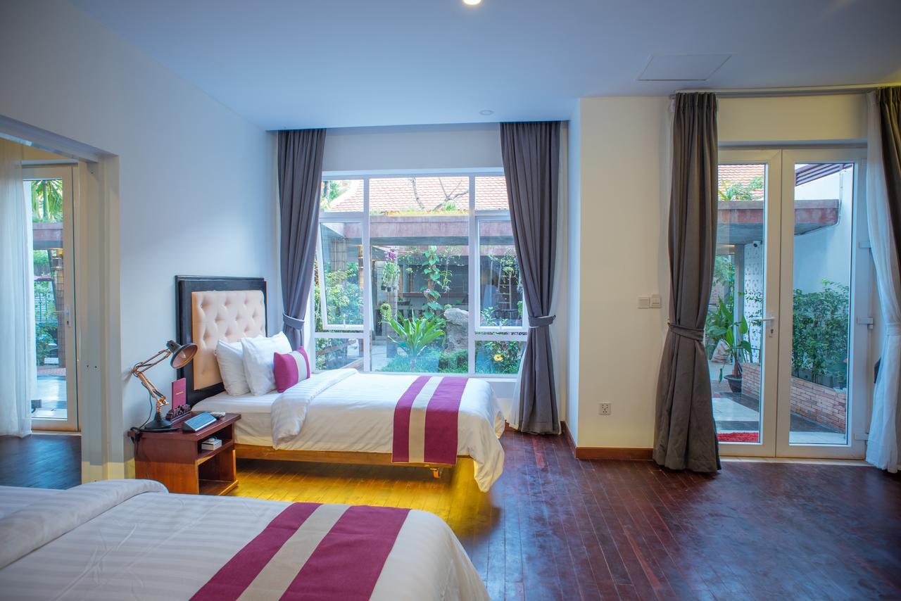 Naga Gate Boutique 4*